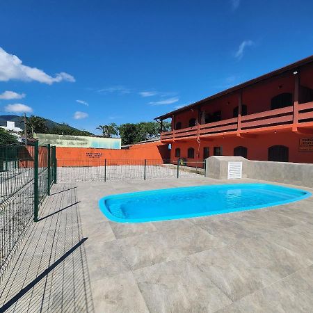0001.03 - Maranduba - Apto - 2 Dormitorio - 8 Pessoas - 2 Quadras Do Mar - Piscina - Wi-Fi Ubatuba Eksteriør billede